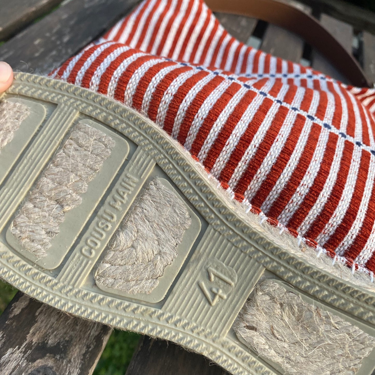 Bolso teja rayas con asa de cuero