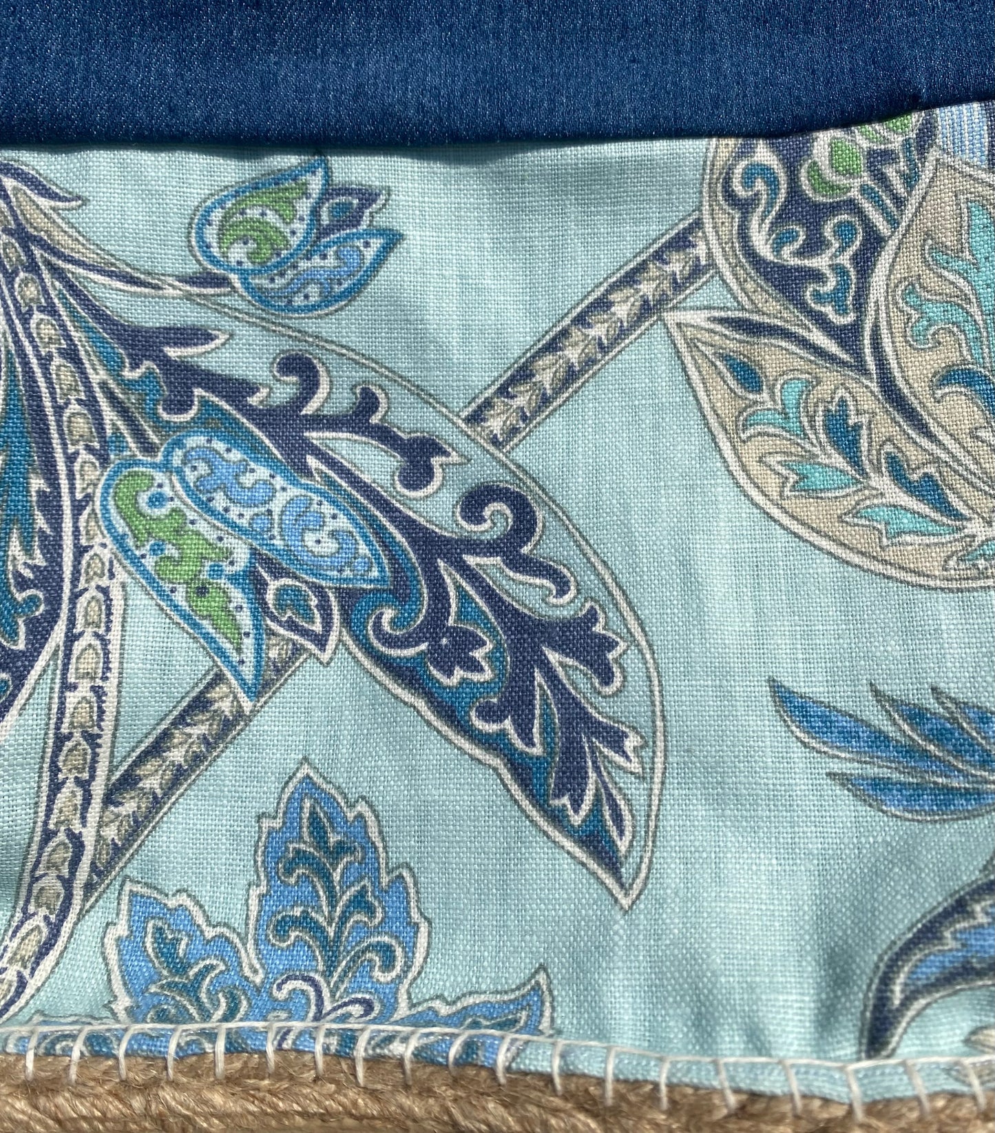 Bolso estampado azul con asa de cuero (Ed. Limitada)
