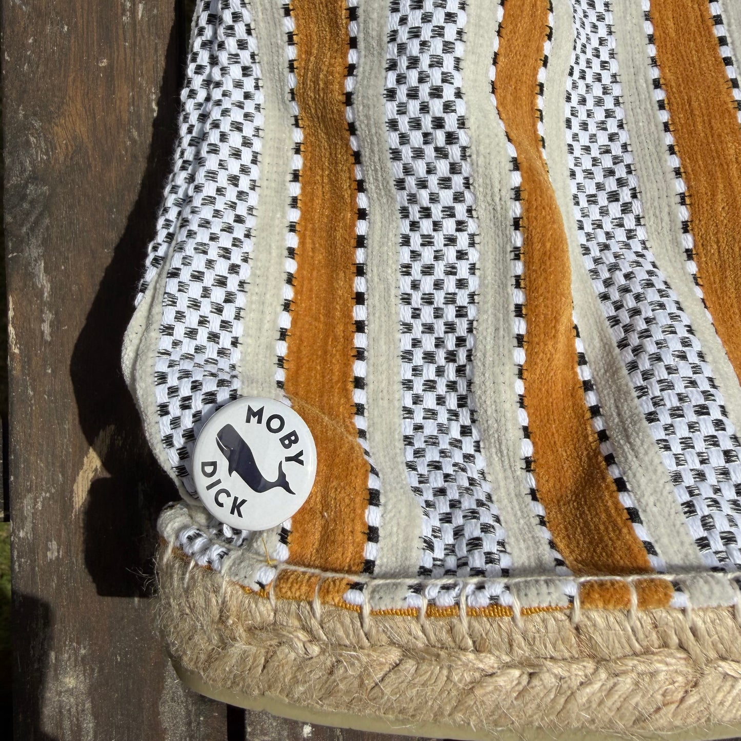 Bolso especial con asa de cuero