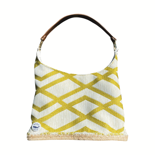 Bolso geométrico con asa de cuero