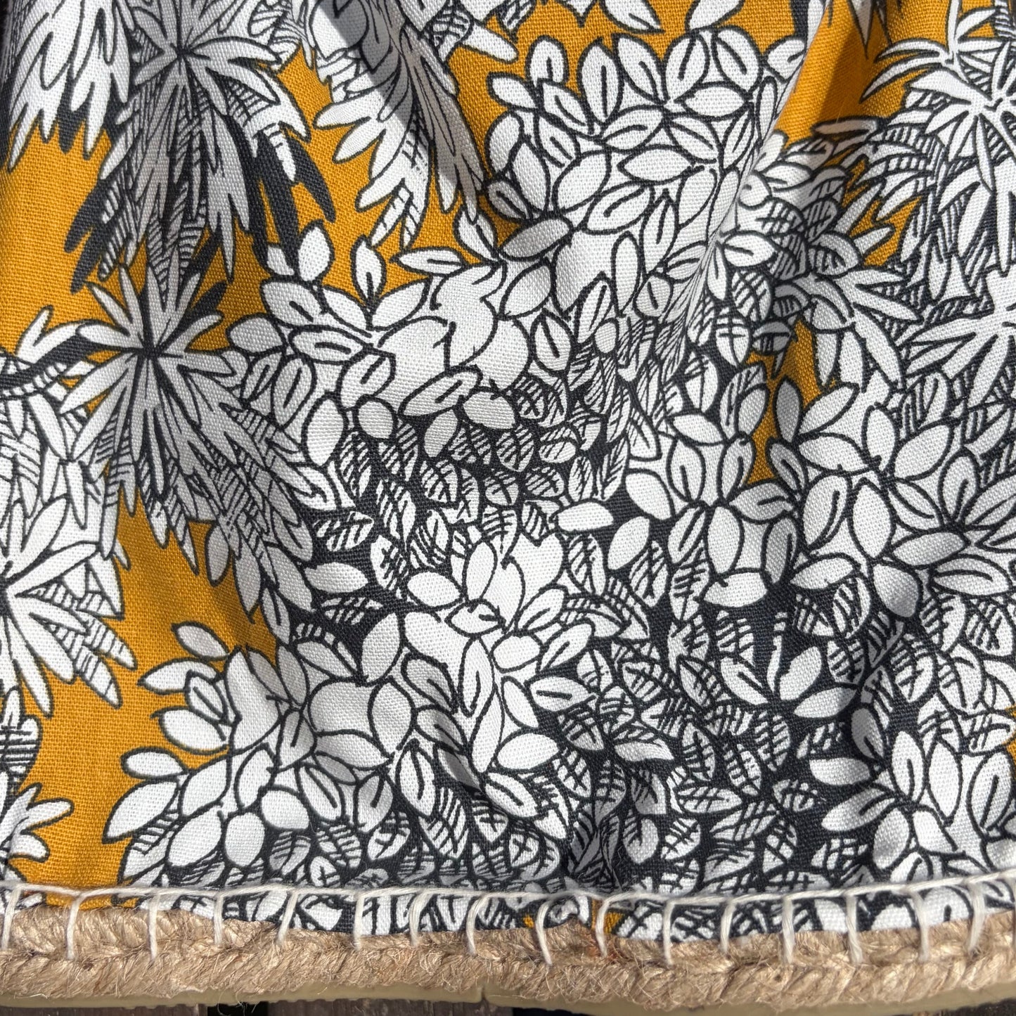 Bolso flores amarillas